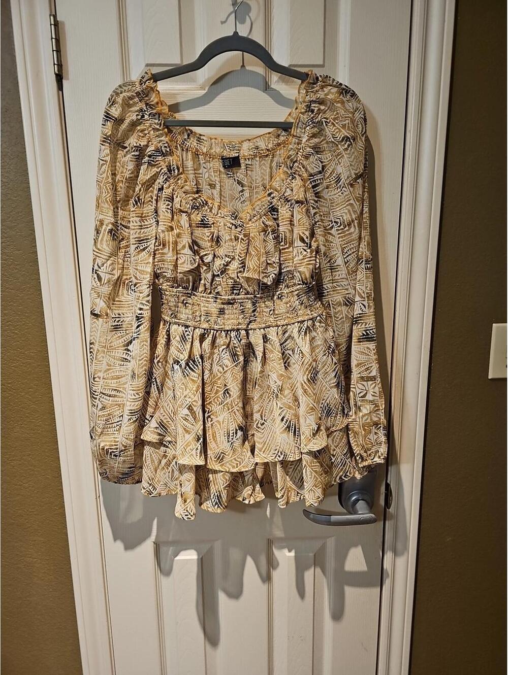 Reset By Jane Gold Threaded Aztec Print Romper Size M